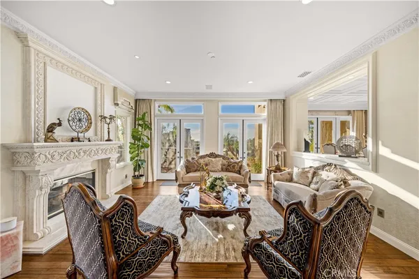$11,950,000 | 9 Vista Alberi, Newport Coast, CA 92657