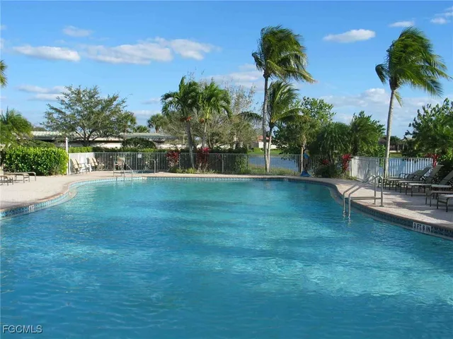 a sign that is on the side of a building