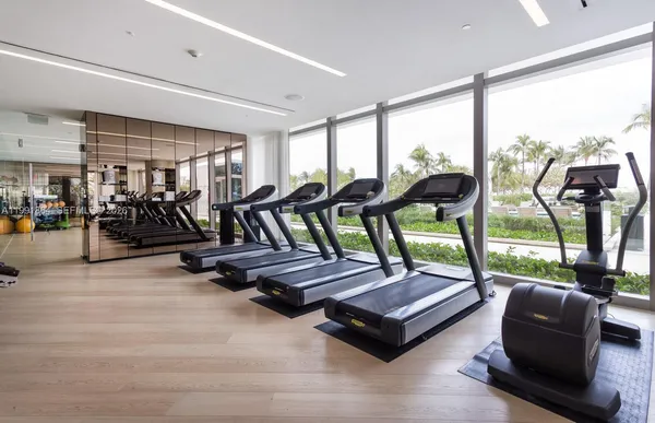 $25,000 | 10203 Collins Avenue, Unit 1003, Bal Harbour, FL 33154