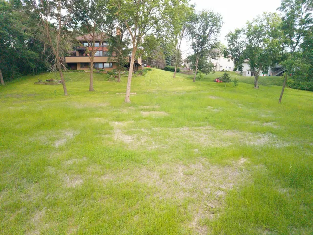 $250,000 | 2850 Bridge View Terrace, Eagan, MN 55121