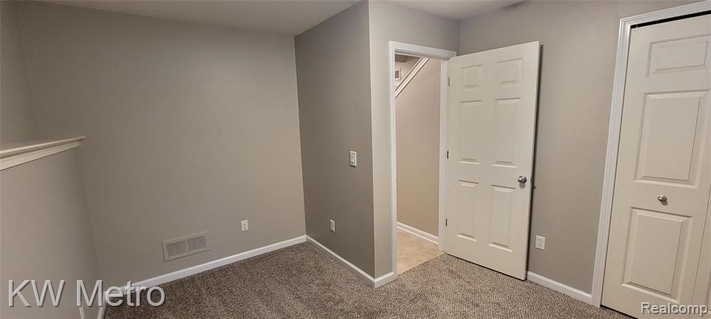 1071 Beaver Run Troy, MI 48083 - Photo 24 of 33