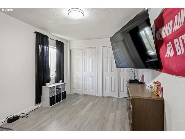 $359,000 | 380 Northwest Cary Street, Winston, OR 97496