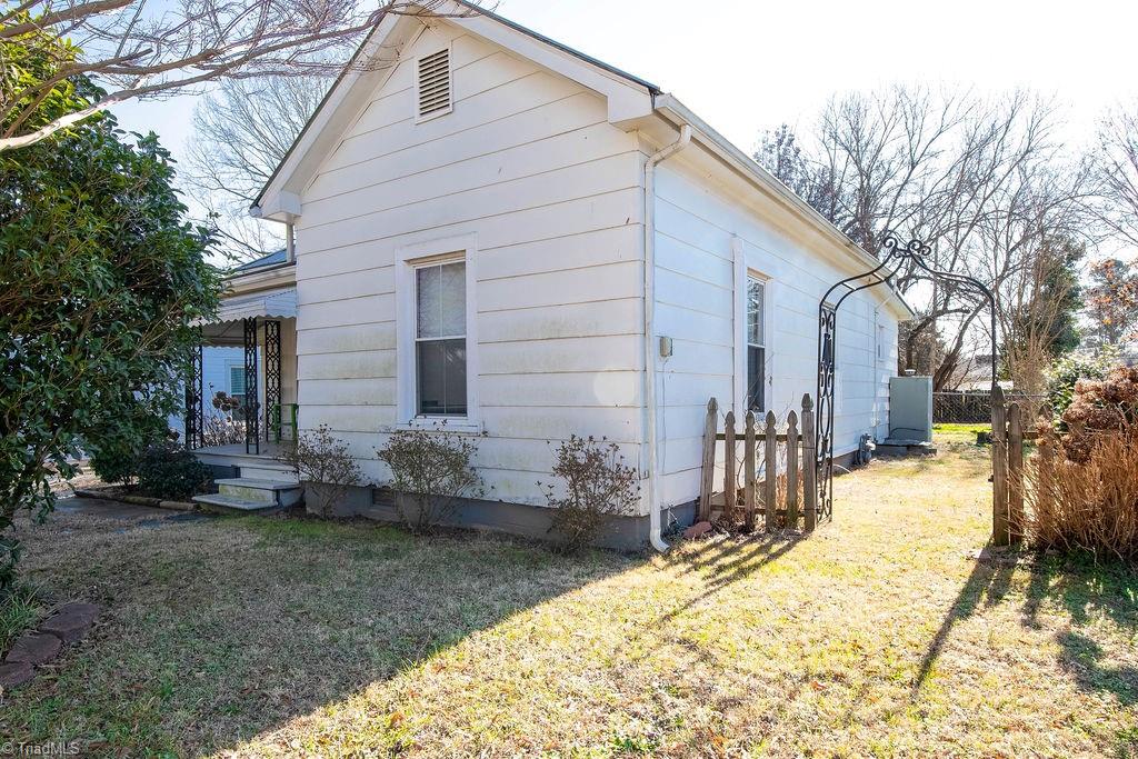 909 Mill Avenue High Point, NC 27260 - Photo 15 of 15