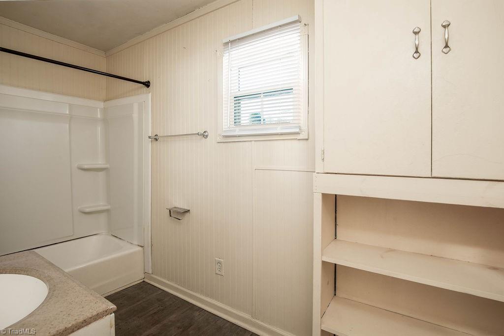 909 Mill Avenue High Point, NC 27260 - Photo 7 of 15