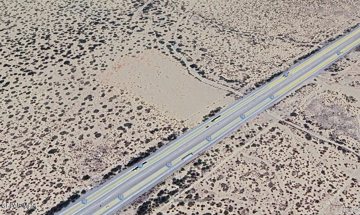 10 Interstate 10 Fort Hancock, TX 79839 - Photo 2 of 4