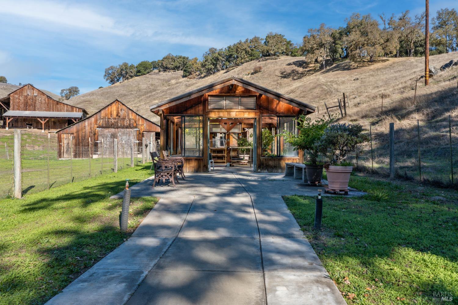 7420 Eastside Potter Valley Road Ukiah, CA 95482 - Photo 27 of 47 Exterior of greenhouse