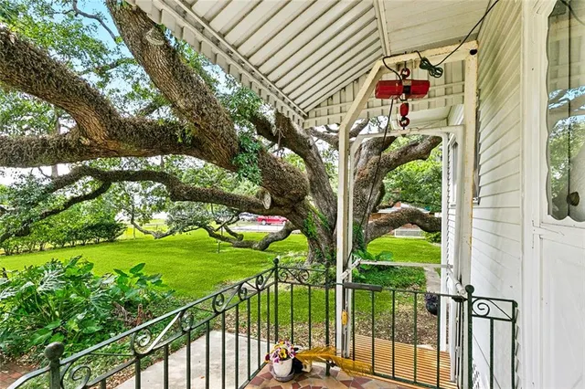 $799,000 | 1308 Barataria Boulevard, Marrero, LA 70072