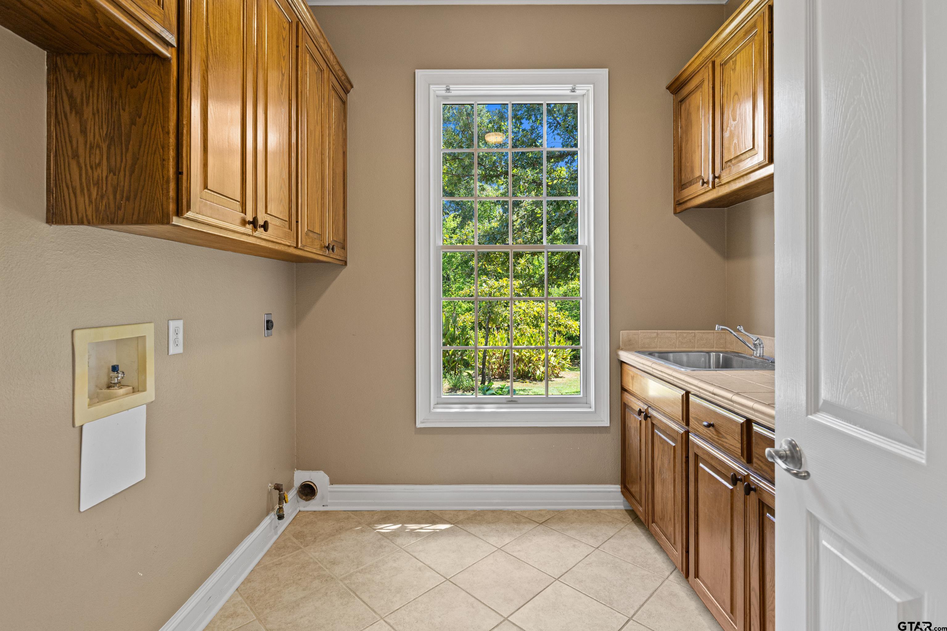 1214 Sparks Road Longview, TX 75605 - Photo 23 of 47 Gallery Image 23