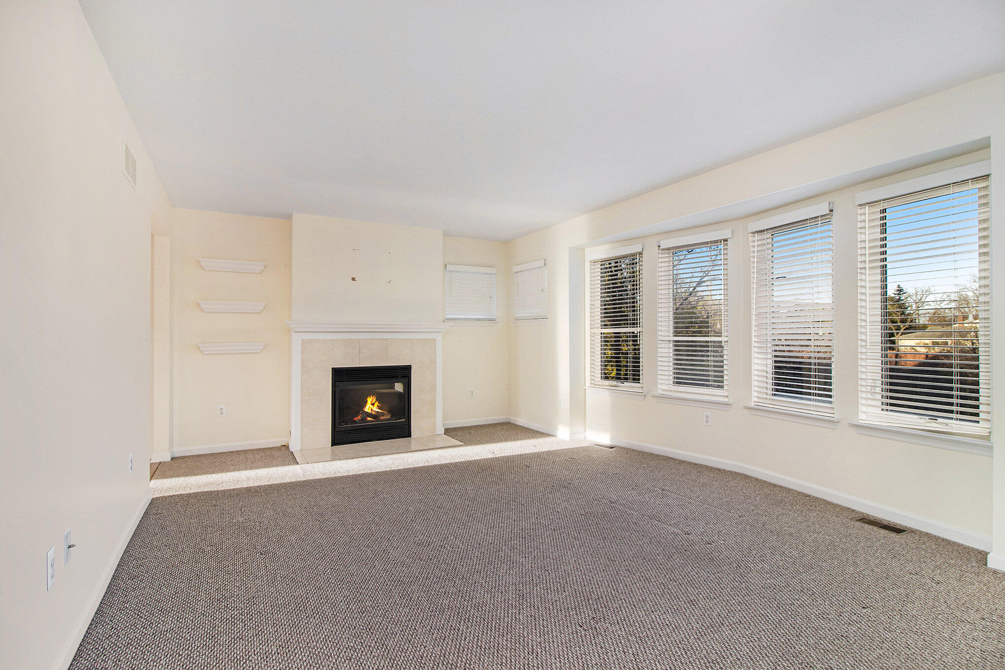 1740 South Maple Road Ann Arbor, MI 48103 - Photo 11 of 35 007_img_2158