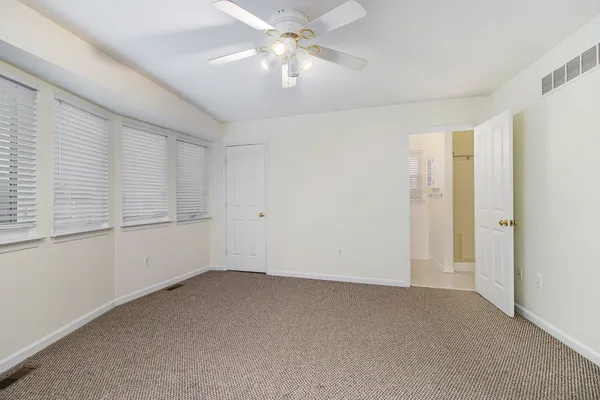 $3,000 | 1740 South Maple Road, Ann Arbor, MI 48103