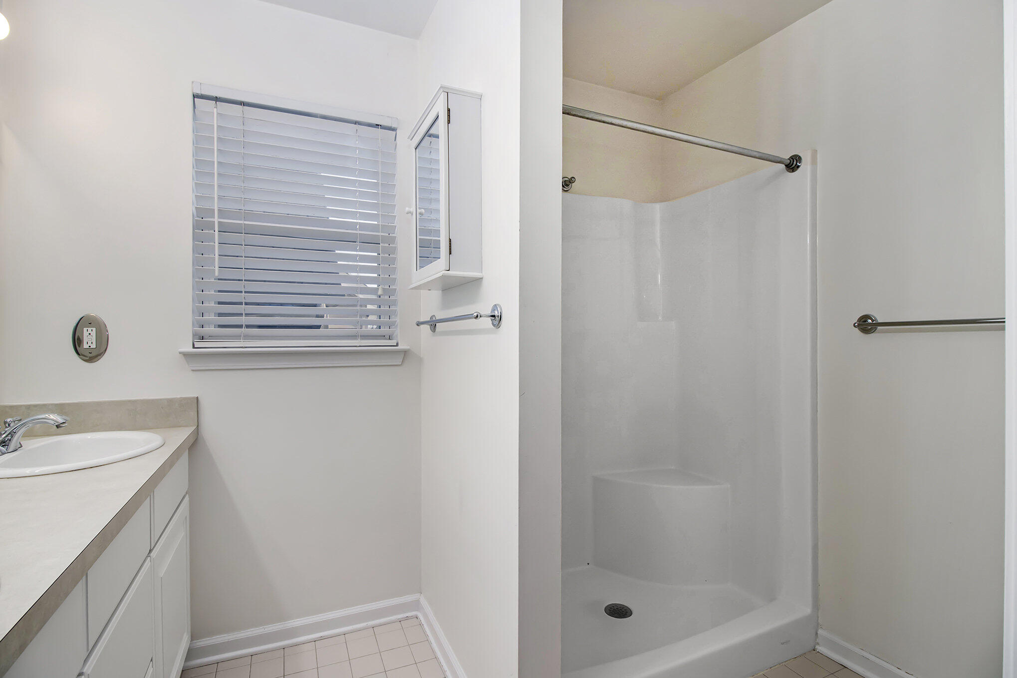 1740 South Maple Road Ann Arbor, MI 48103 - Photo 18 of 35 017_img_2210