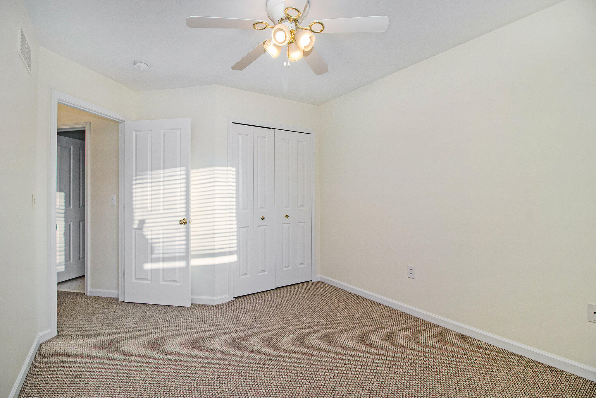 1740 South Maple Road Ann Arbor, MI 48103 - Photo 20 of 35 015_img_2196