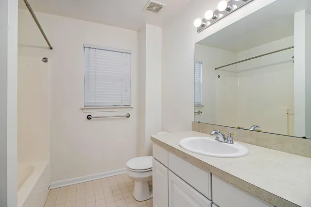 $3,000 | 1740 South Maple Road, Ann Arbor, MI 48103