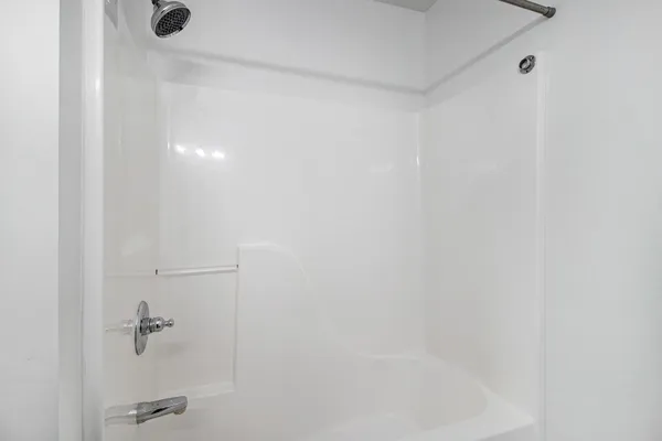 $3,000 | 1740 South Maple Road, Ann Arbor, MI 48103