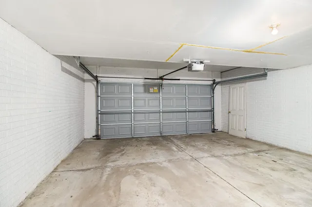 $3,000 | 1740 South Maple Road, Ann Arbor, MI 48103