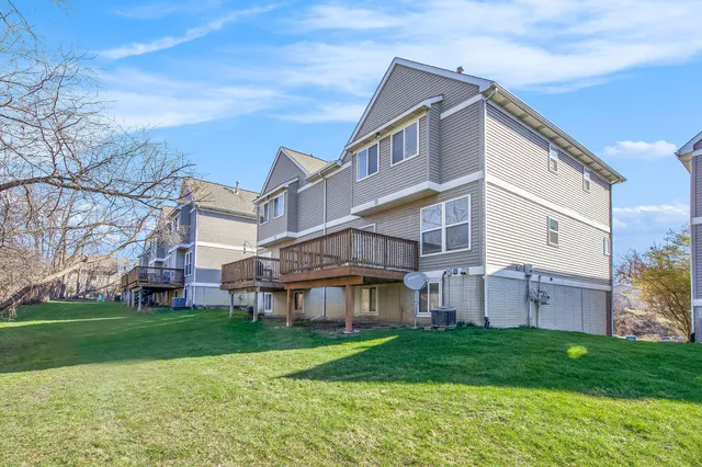 $3,000 | 1740 South Maple Road, Ann Arbor, MI 48103