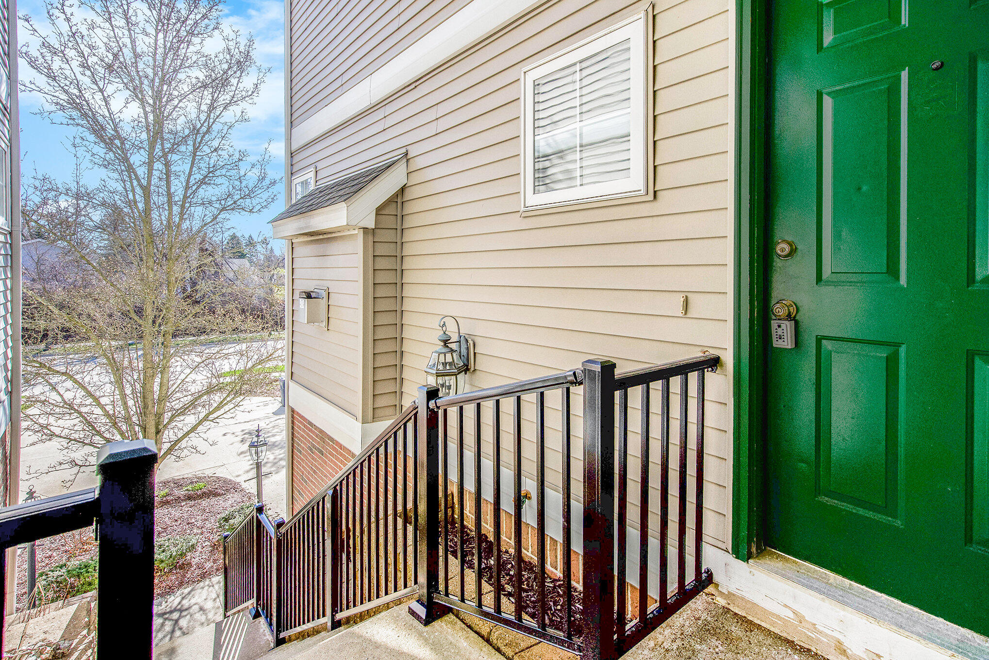 1740 South Maple Road Ann Arbor, MI 48103 - Photo 5 of 35 005_dsc08714