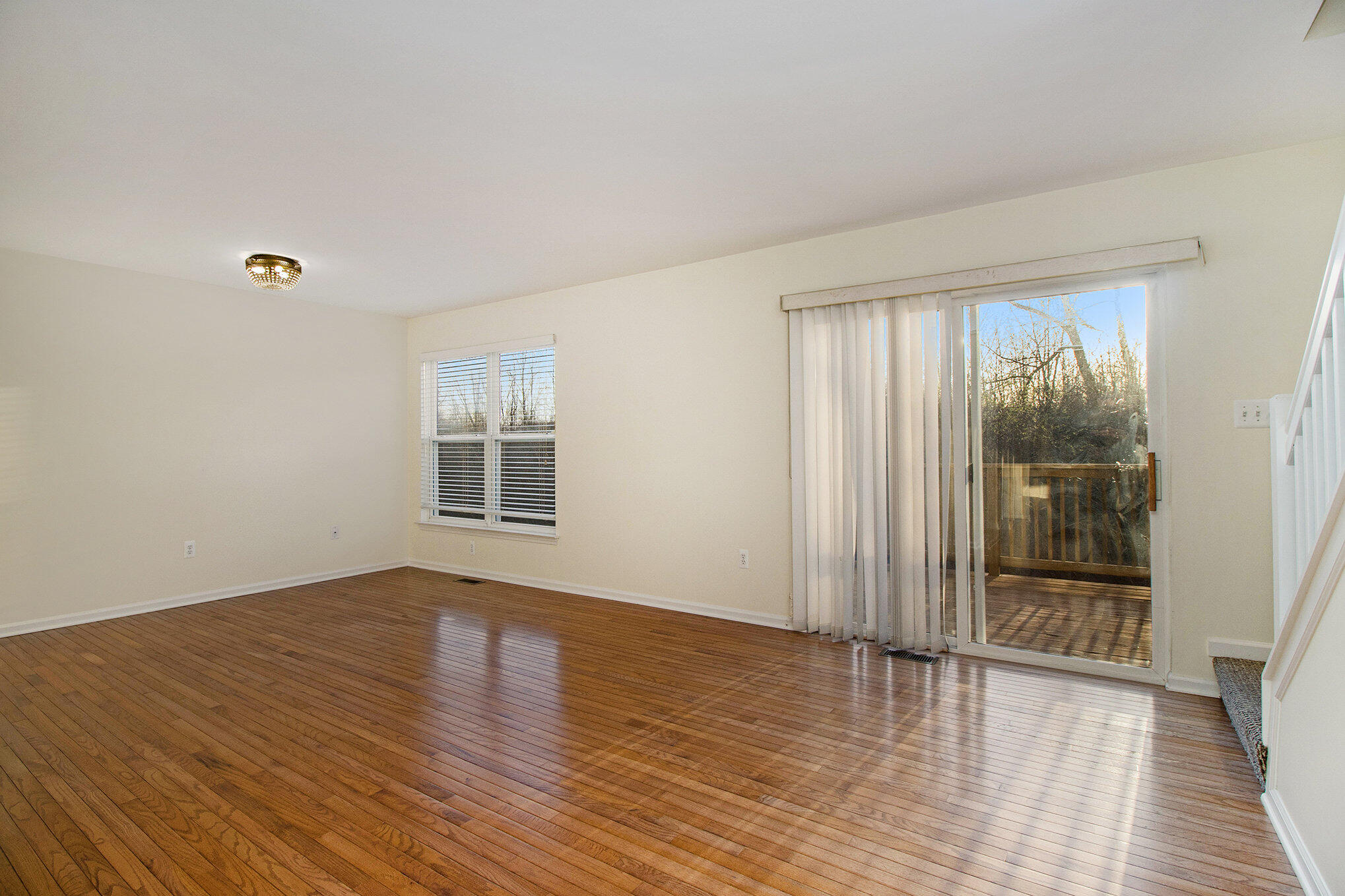 1740 South Maple Road Ann Arbor, MI 48103 - Photo 7 of 35 002_img_2174