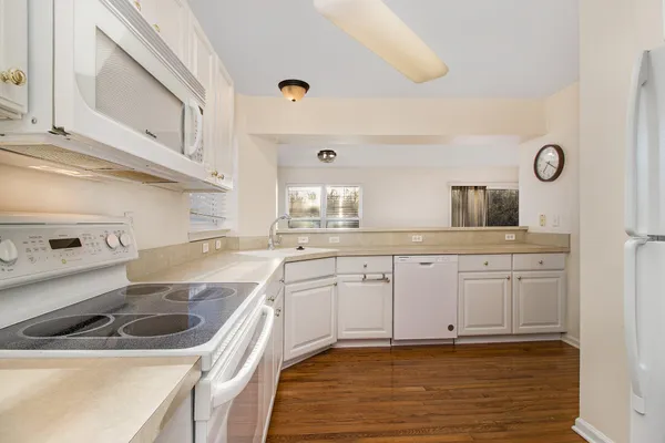 $3,000 | 1740 South Maple Road, Ann Arbor, MI 48103