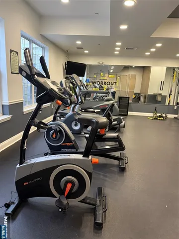 $2,900 | 187 Paterson Avenue, Unit TBD, Midland Park, NJ 07432