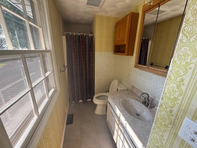 69760 White School Road Sturgis, MI 49091 - Photo 16 of 23 WS PRIMARY BATH