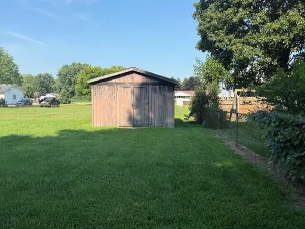 $295,000 | 69760 White School Road, Sturgis, MI 49091