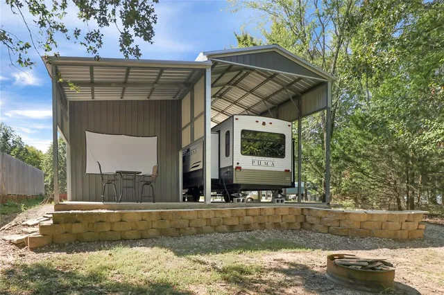 $169,000 | 405 Broken Bow, Quitman, TX 75783