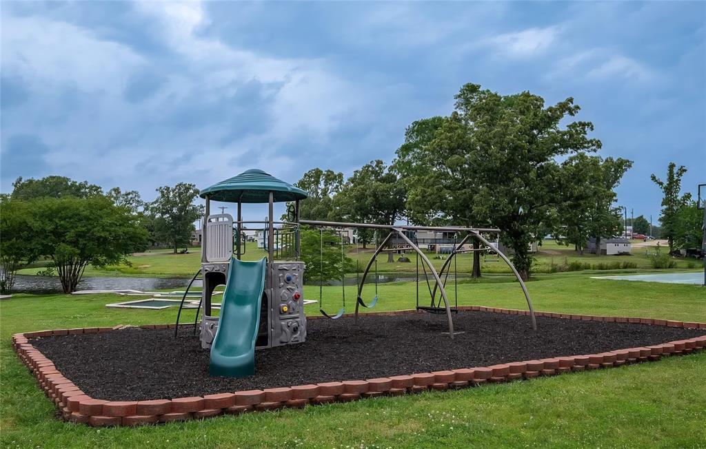 405 Broken Bow Quitman, TX 75783 - Photo 26 of 33 Community playground