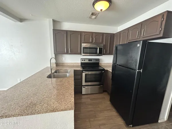$1,450 | 2301 East University Drive, Unit 120, Mesa, AZ 85213