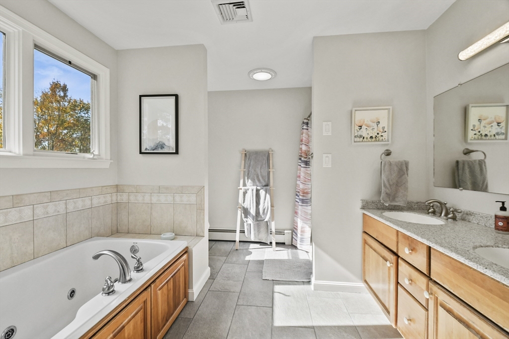 11 Quabbin Path Sutton, MA 01590 - Photo 36 of 40 Gallery Image 36
