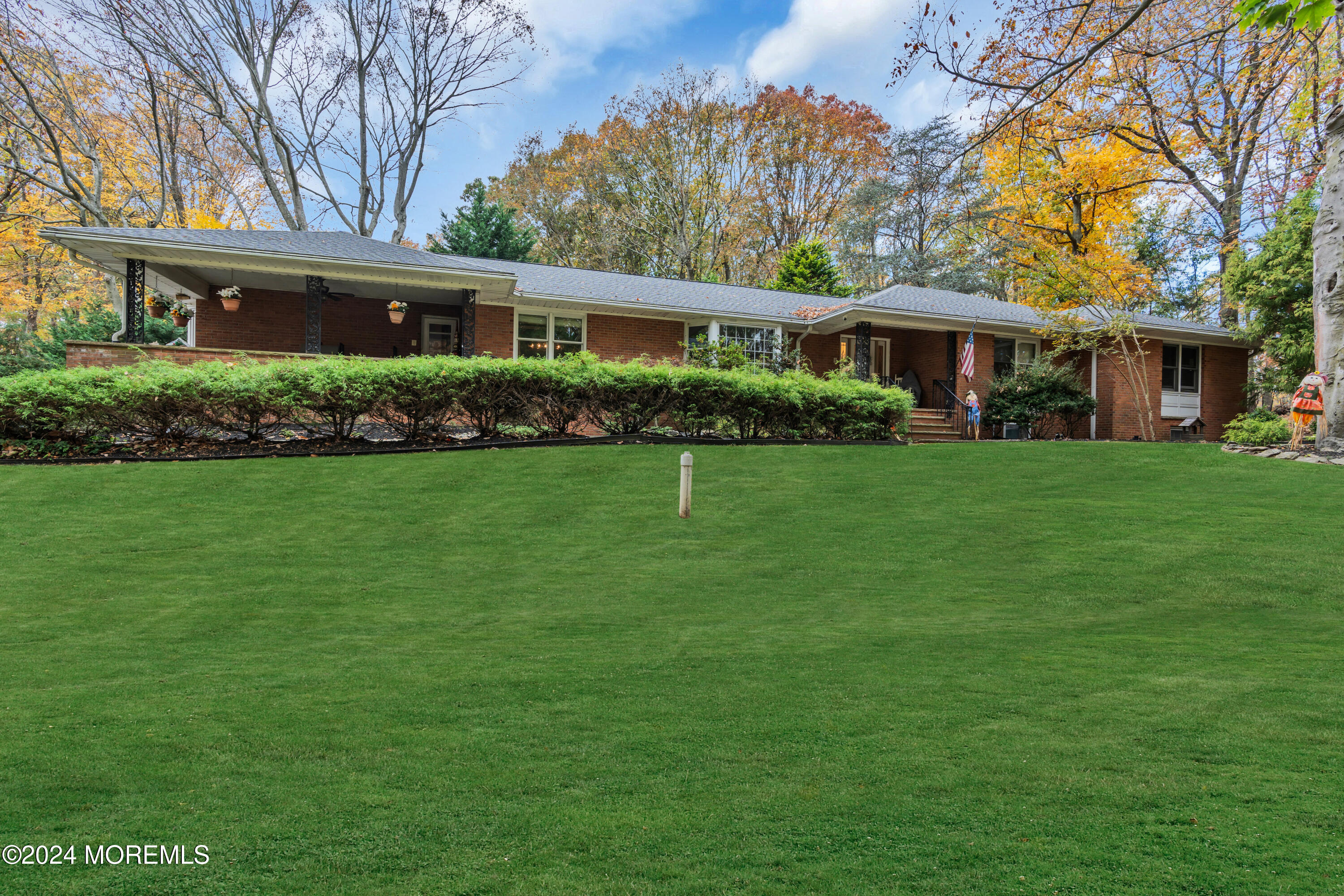 3 Glenwood Road Colts Neck, NJ 07722 - Photo 2 of 37 dsc06878-1_711