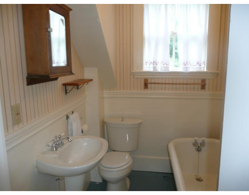 39 Williams Street Beverly, MA 01915 - Photo 16 of 16 Gallery Image 16
