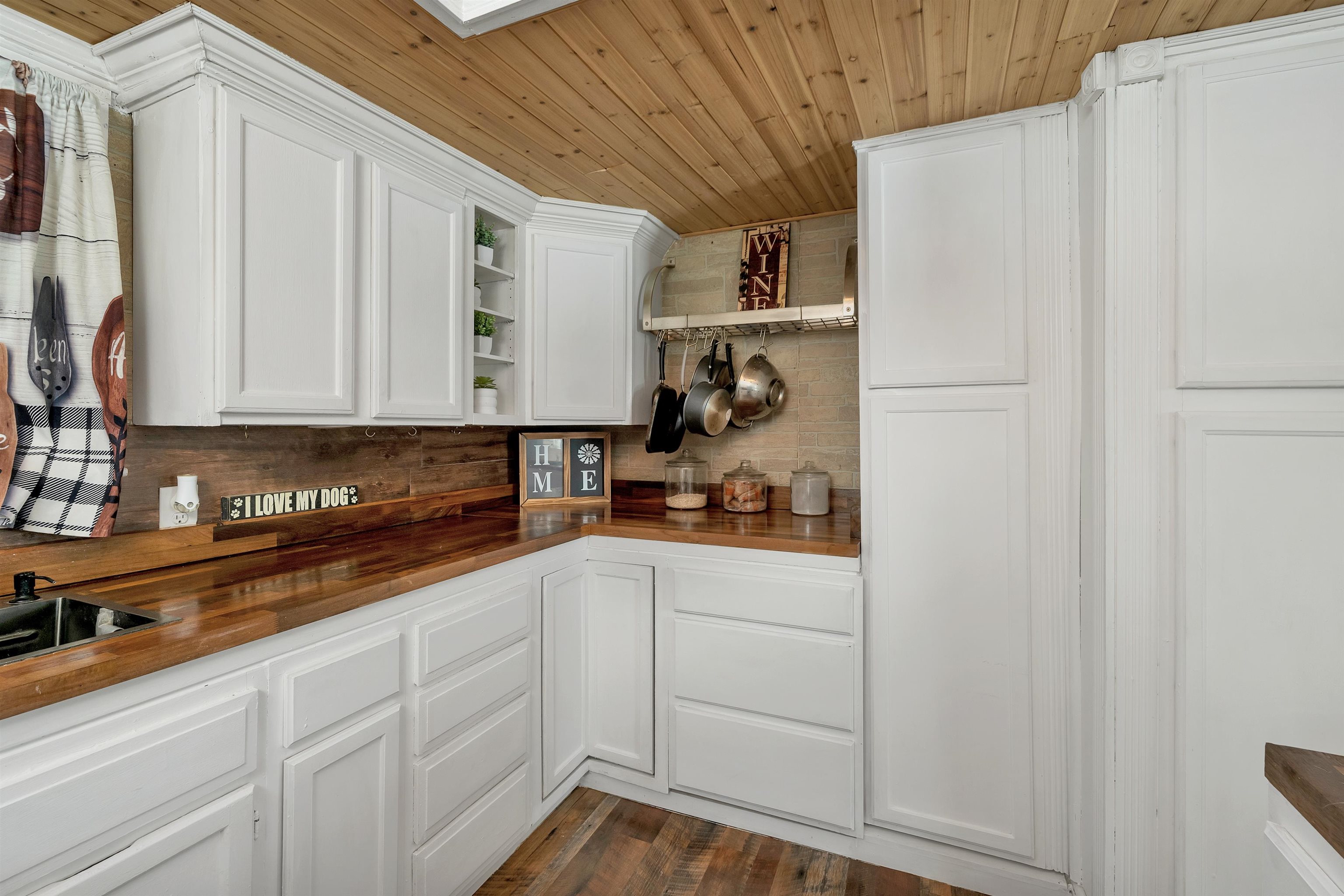 357 New Rye Road Epsom, NH 03234 - Photo 16 of 51 Gallery Image 16