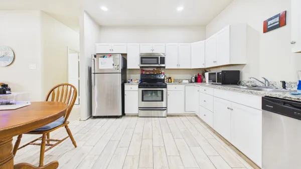 $377,250 | 9801 Uvalde Avenue, Lubbock, TX 79423