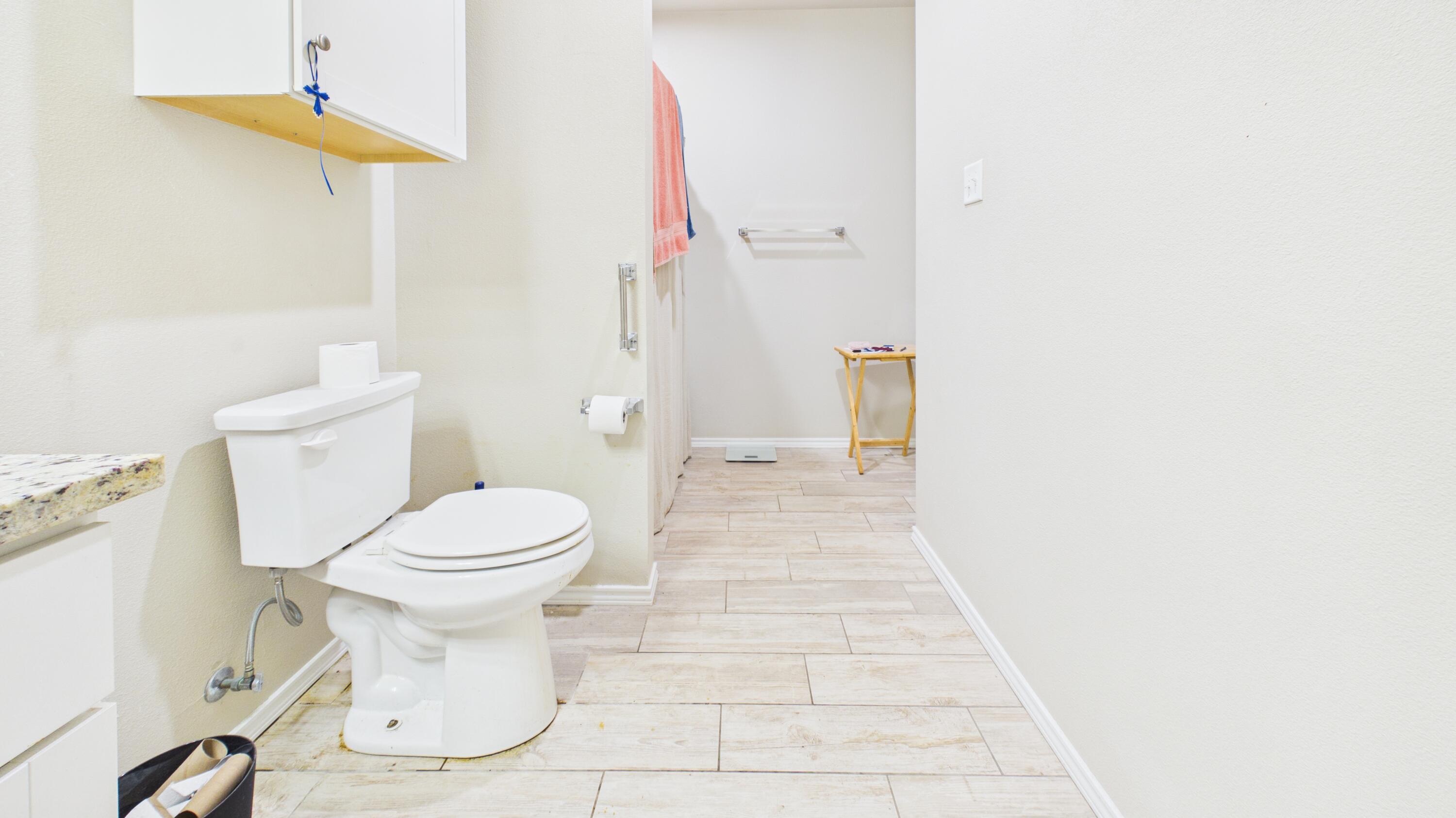 9801 Uvalde Avenue Lubbock, TX 79423 - Photo 22 of 76 CAM06379G6-PR0022-STILL021