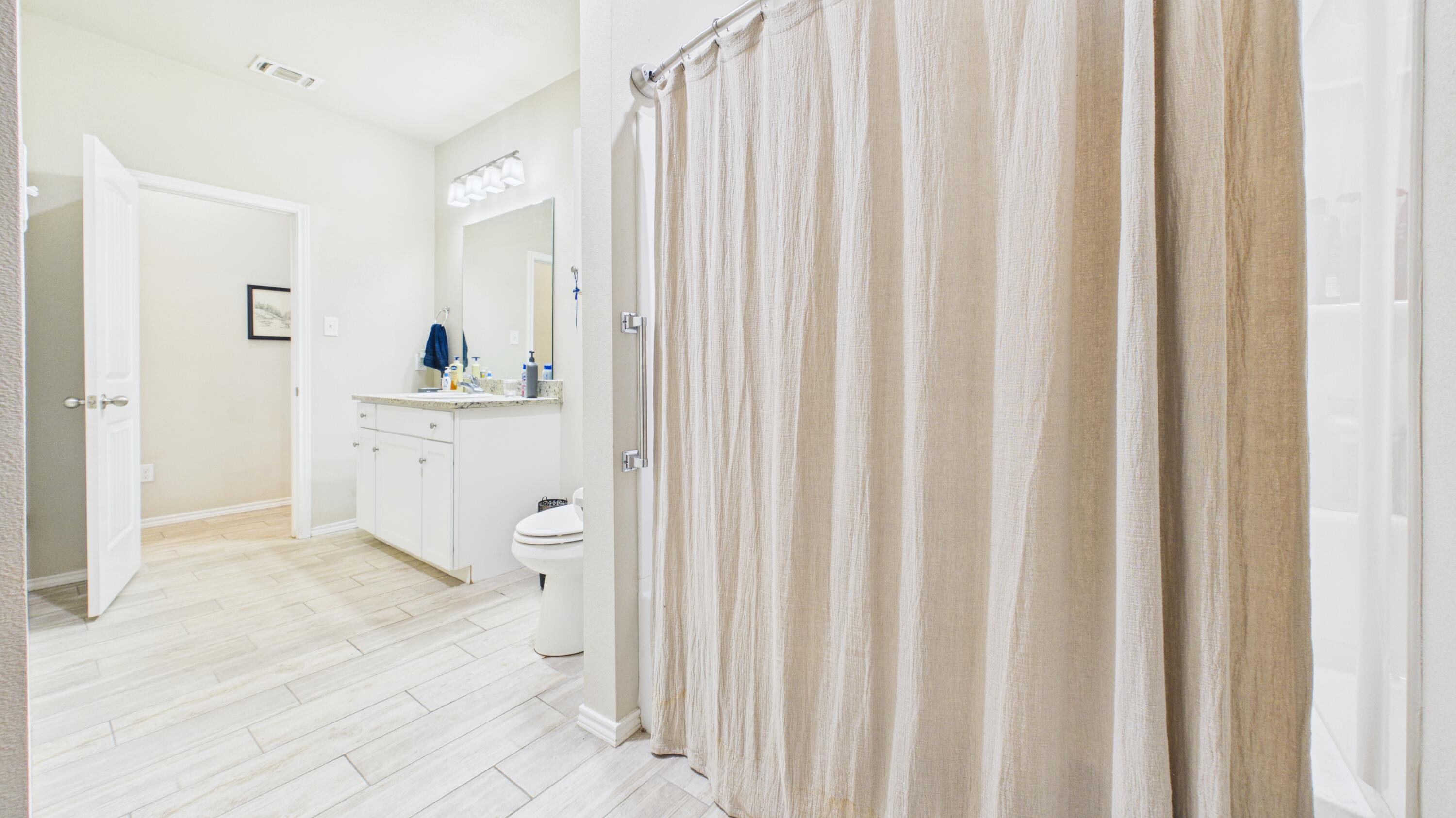 9801 Uvalde Avenue Lubbock, TX 79423 - Photo 23 of 76 CAM06379G6-PR0022-STILL022