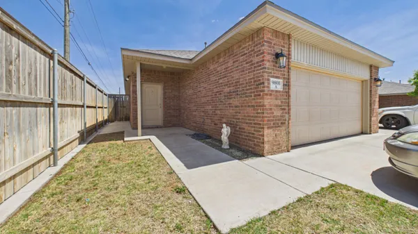 $377,250 | 9801 Uvalde Avenue, Lubbock, TX 79423