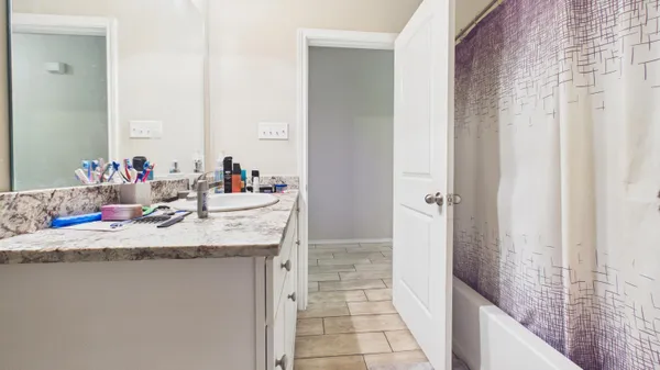 $377,250 | 9801 Uvalde Avenue, Lubbock, TX 79423