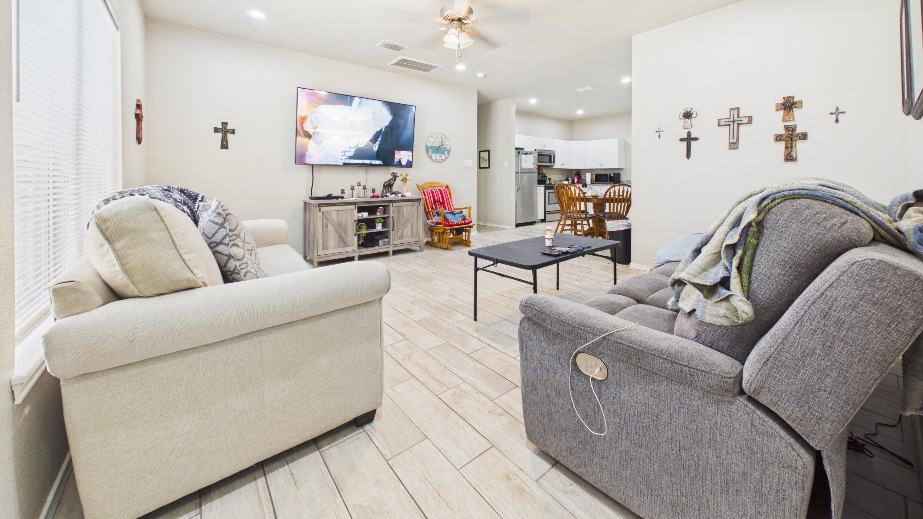 9801 Uvalde Avenue Lubbock, TX 79423 - Photo 8 of 76 CAM06379G6-PR0022-STILL007