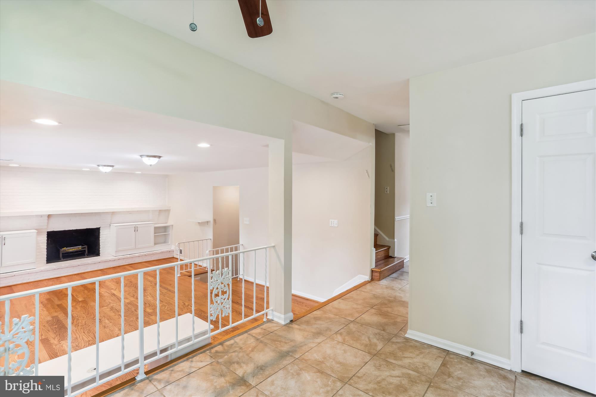 11805 Kemp Mill Road Silver Spring, MD 20902 - Photo 31 of 82 Breakfast Area