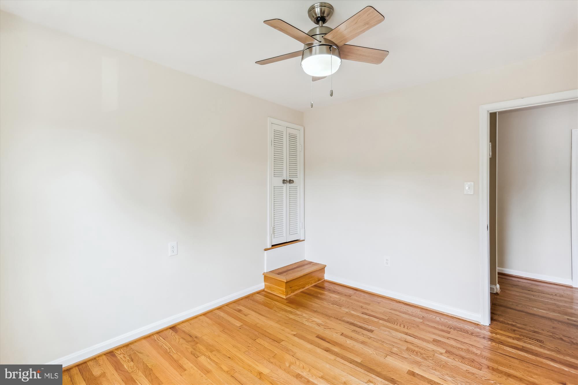 11805 Kemp Mill Road Silver Spring, MD 20902 - Photo 55 of 82 Bedroom 4