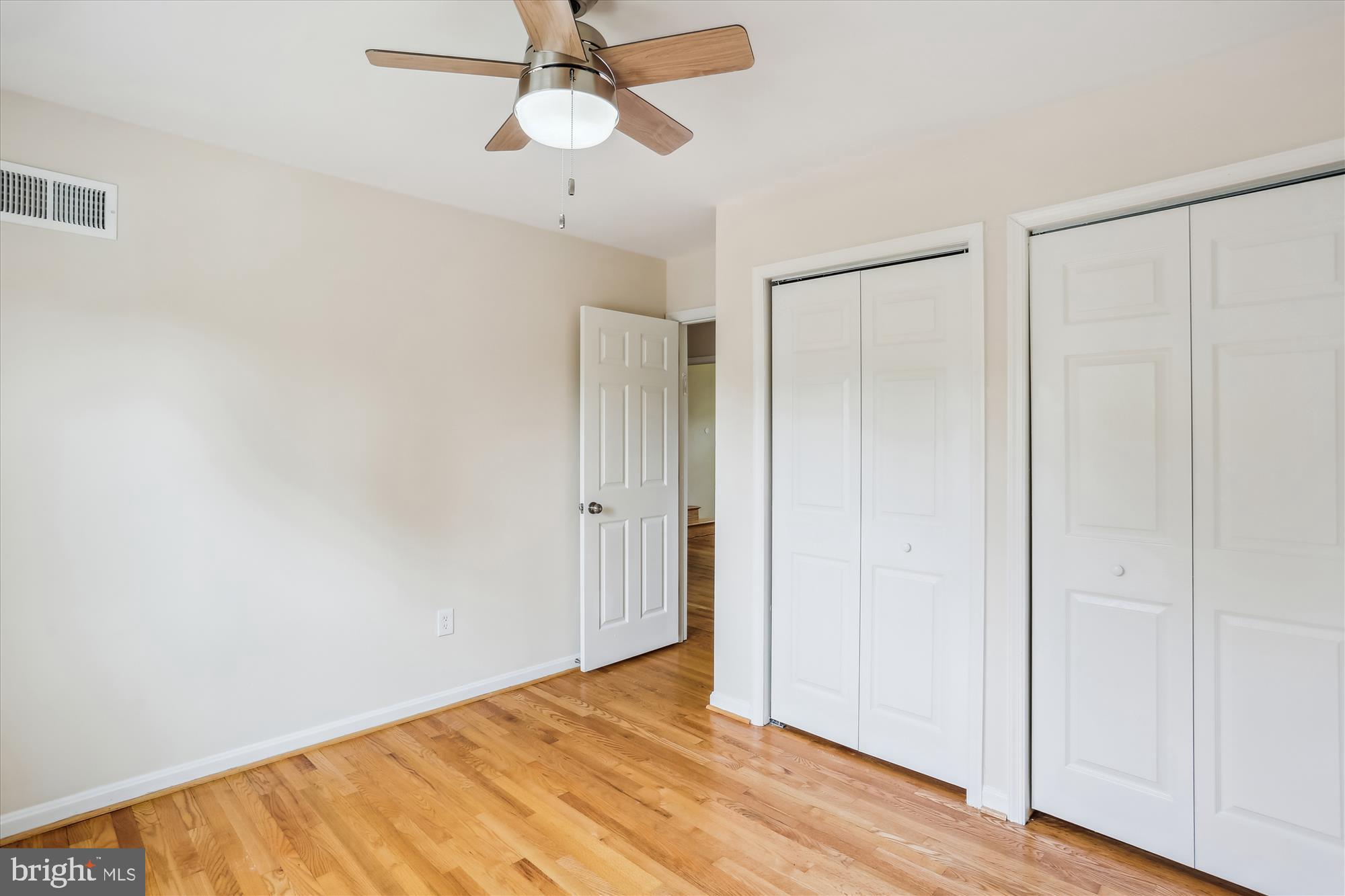 11805 Kemp Mill Road Silver Spring, MD 20902 - Photo 56 of 82 Bedroom 4