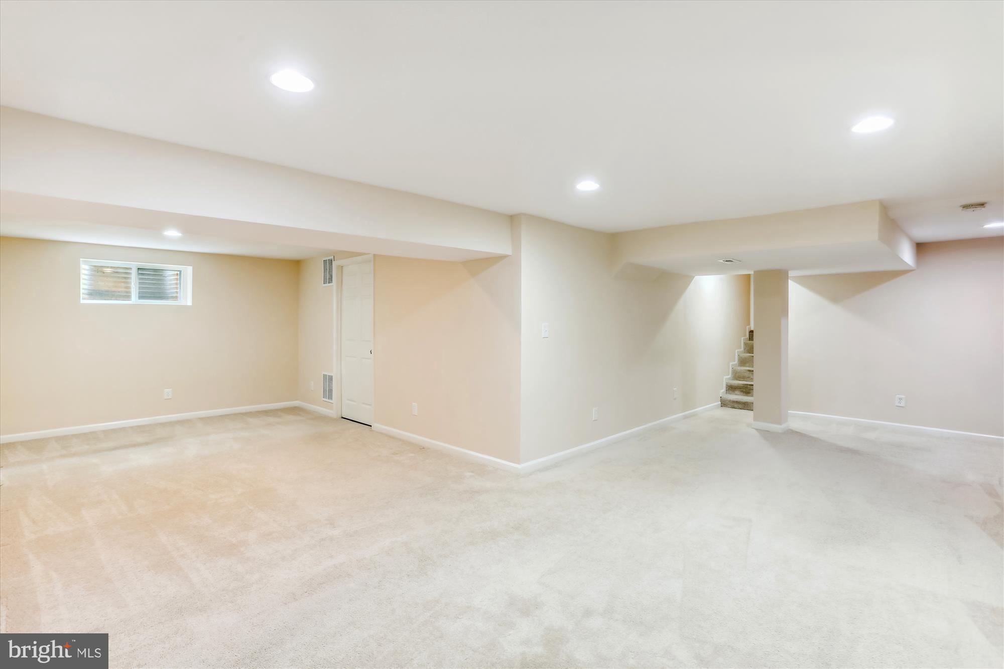 11805 Kemp Mill Road Silver Spring, MD 20902 - Photo 66 of 82 Recreation Room