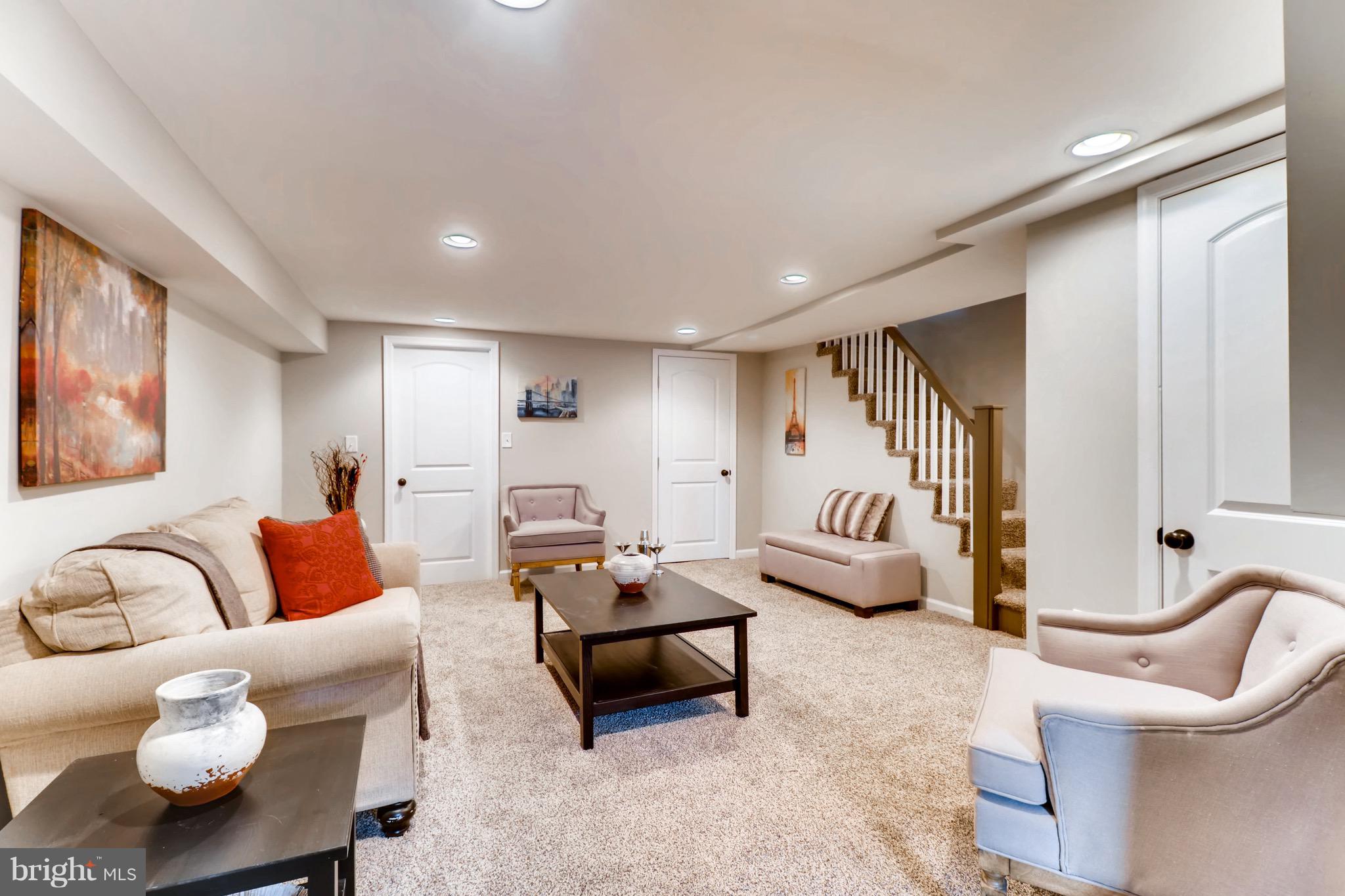 3635 Elkader Road Baltimore, MD 21218 - Photo 18 of 28