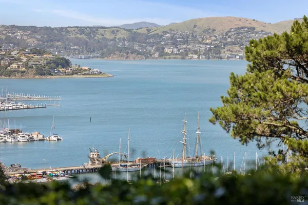 $1,649,000 | 75 Platt Avenue, Sausalito, CA 94965