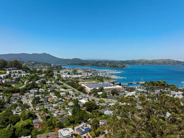 $1,649,000 | 75 Platt Avenue, Sausalito, CA 94965