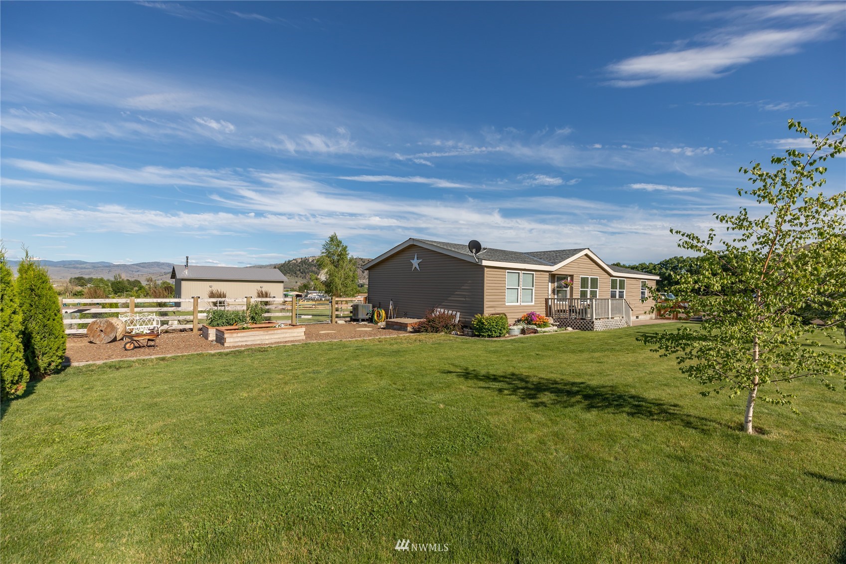 57 Alvarado Road Tonasket, WA 98855 - Photo 30 of 39