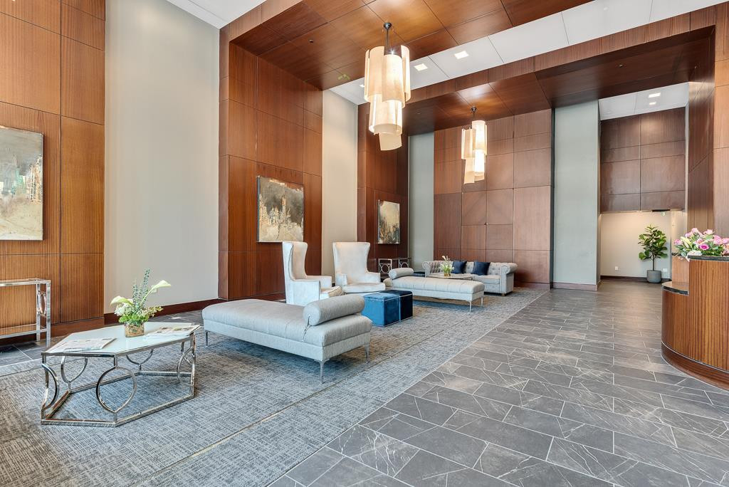 400 West North Street, Unit 822 Raleigh, NC 27603 - Photo 1 of 16 Lobby/Reception