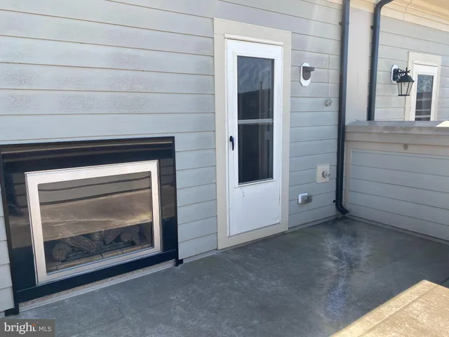 $3,600 | 818 Admirals Way, Oxon Hill, MD 20745