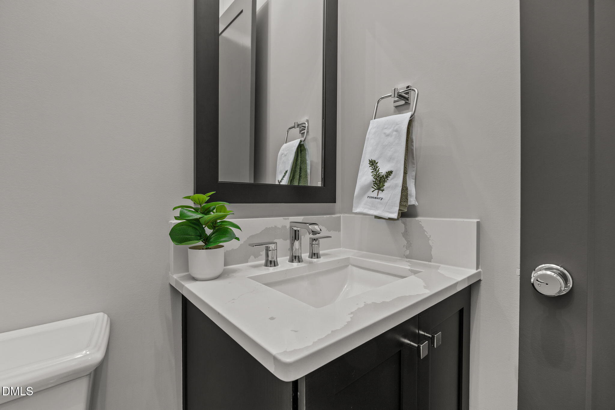 811 Maple Berry Lane, Unit 105 Raleigh, NC 27607 - Photo 20 of 42 18-web-or-mls-IMG_9566